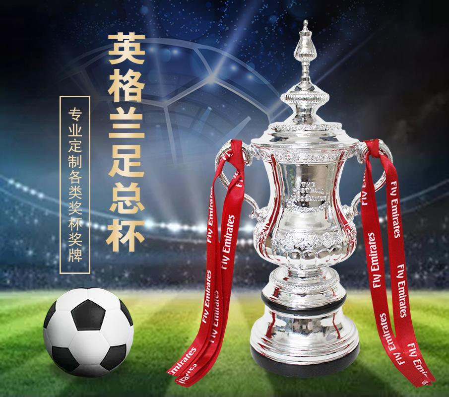 金色英超奖杯,英超奖杯是什么材质