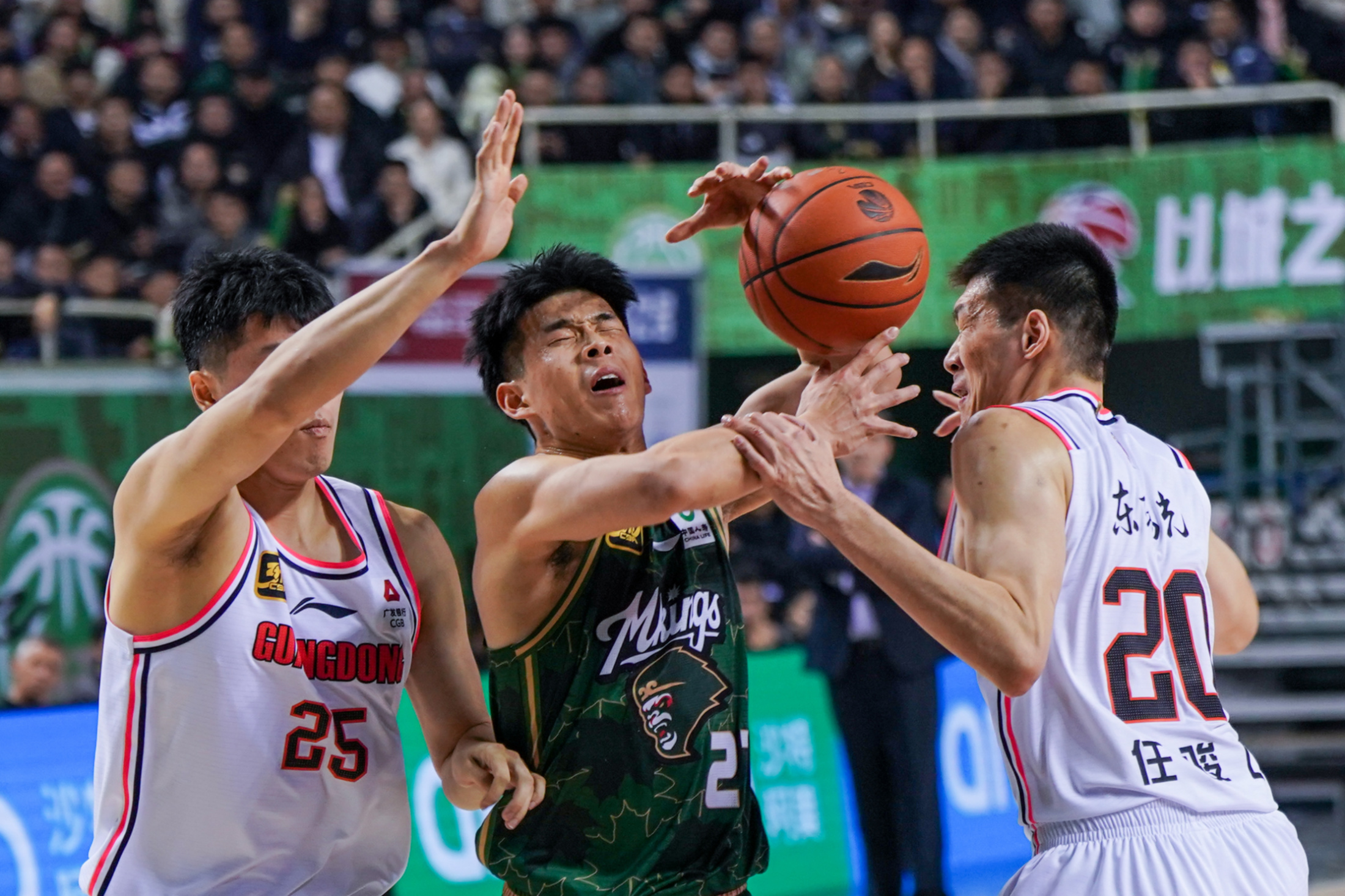 CBA季后赛策略：如何在关键时刻赢得比赛的简单介绍