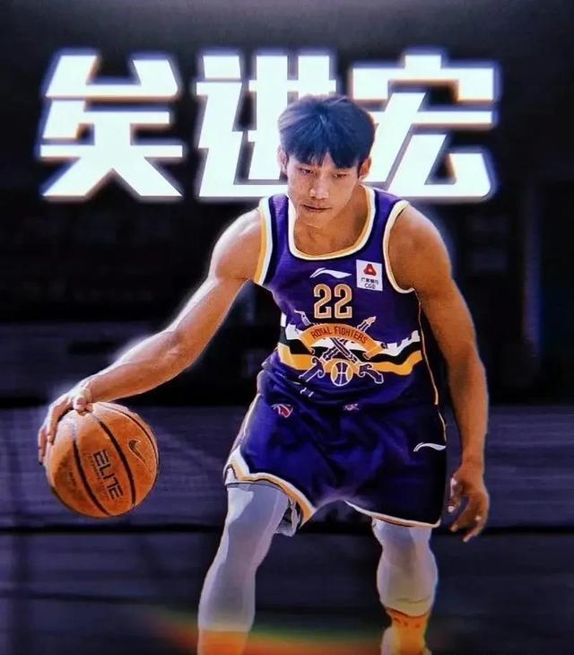 CBA顶级球员对比：谁的表现更稳定